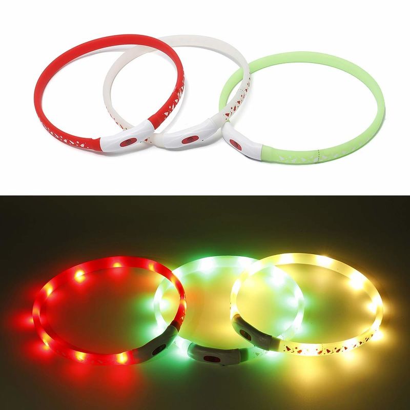 Christmas Pattern Light Up LED Safety Collars For Dogs Comfortable To Wear